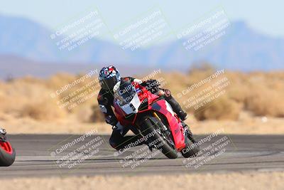 media/Jan-13-2025-Ducati Revs (Mon) [[8d64cb47d9]]/3-B Group/Session 4 (Turn 16)/